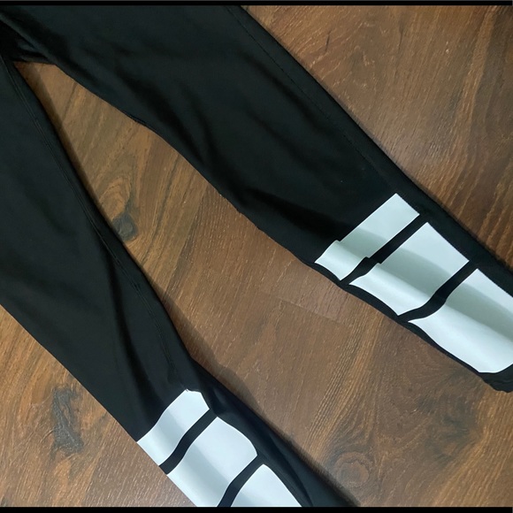 BEBE Y2K Black Leggings pants Sz Small - Picture 2 of 3